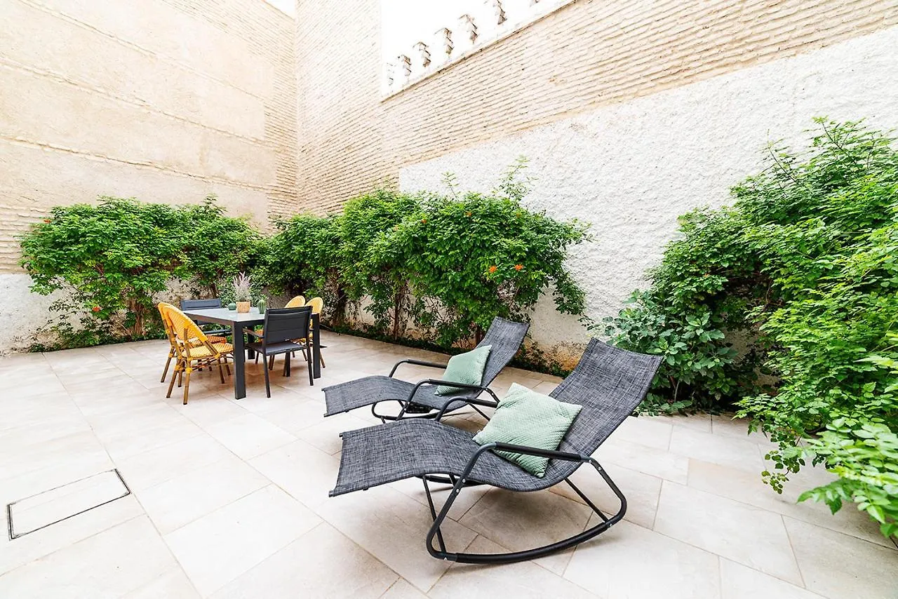 Alohamundi Gavidia Apartment Seville
